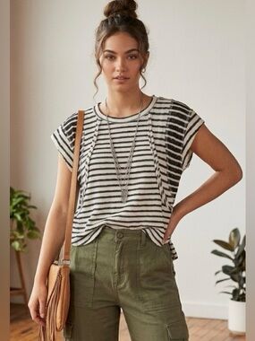 altar'd state Top Textured Slub Knit Cap Sleeve Vertical Seam Boxy Fit Boho Sz M